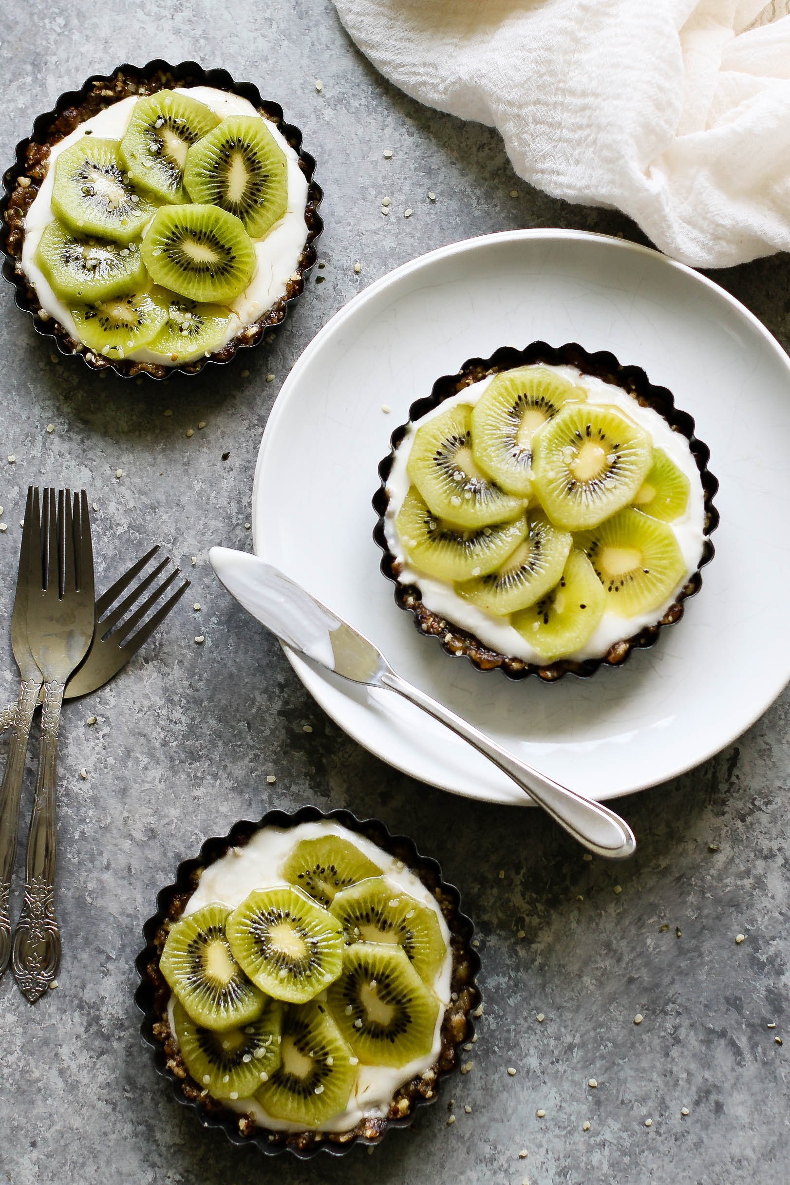 RAW KIWI ‘N’ CREAM TART - Coombs Family Farms